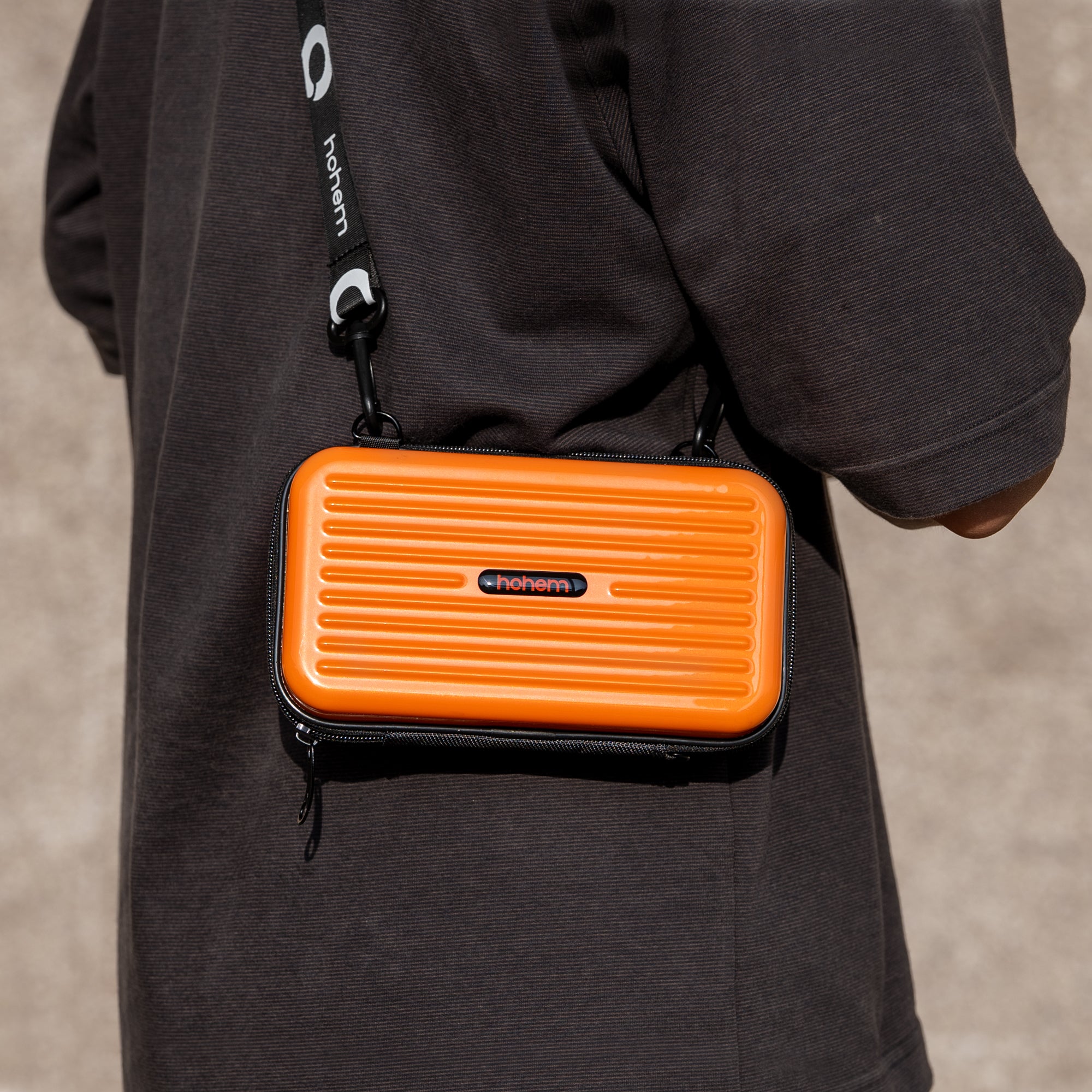 Hohem Crossbody Carrying Bag