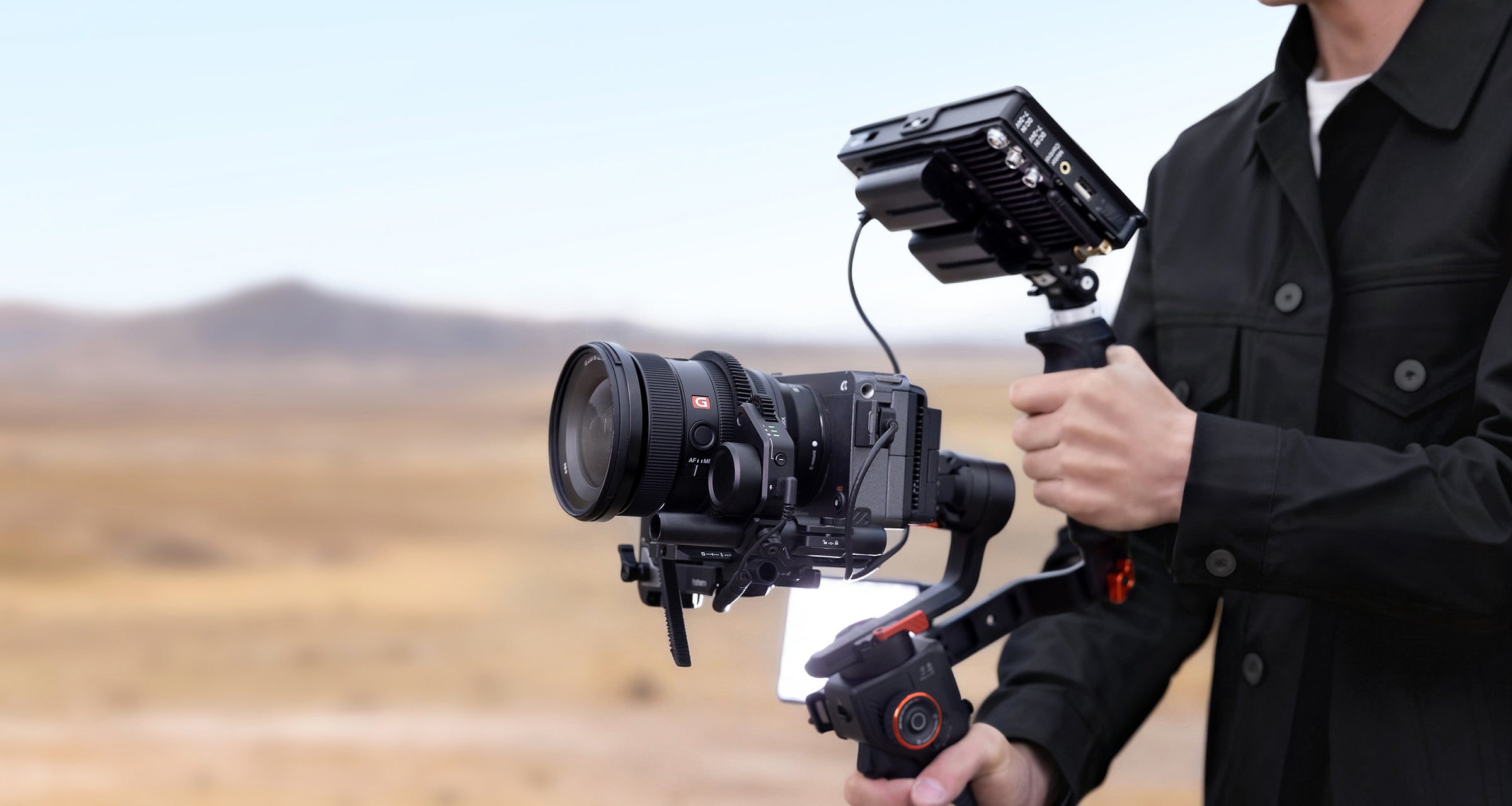 hohem isteady mt3 pro camera gimbal showing rich expansion ports for add-ons